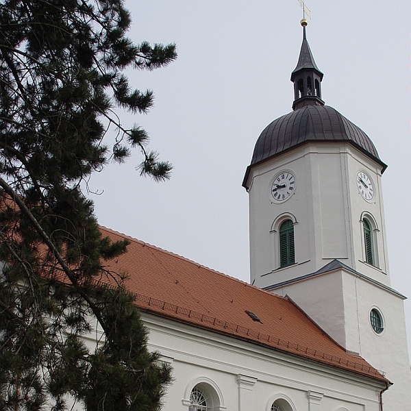Kirche Leipzig-Engelsdorf